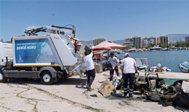 Araba lastiği, masa, sandalye de çıktı klozet kapağı da