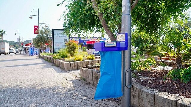 Ayvalık’ta Yeni Nesil Şeffaf Çöp Potası Dönemi