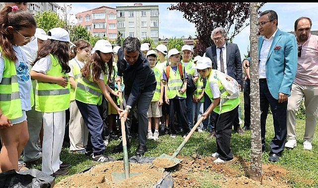 Bağcıların çocuklarından “Sıfır Atık” gösterisi