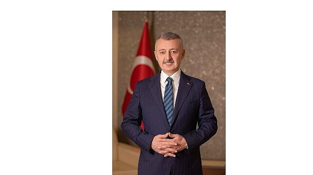 Başkan Büyükakın’dan Babalar Günü mesajı