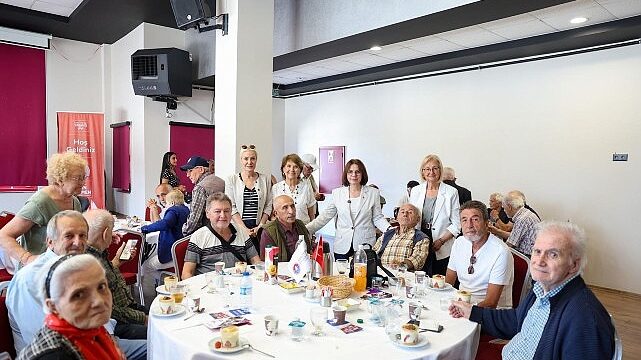 Başkan Köymen, Maltepe’nin çınarlarıyla bir araya geldi