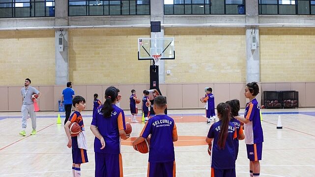 Başkan Pekyatırmacı’dan Selçuklu Sporcu Seçme ve Yetiştirme Merkezi’ne Ziyaret