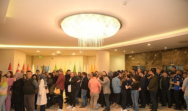 Bayram Sevinci Paylaşıldı