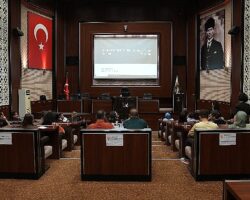 Belediye personeline resmi yazışma eğitimi
