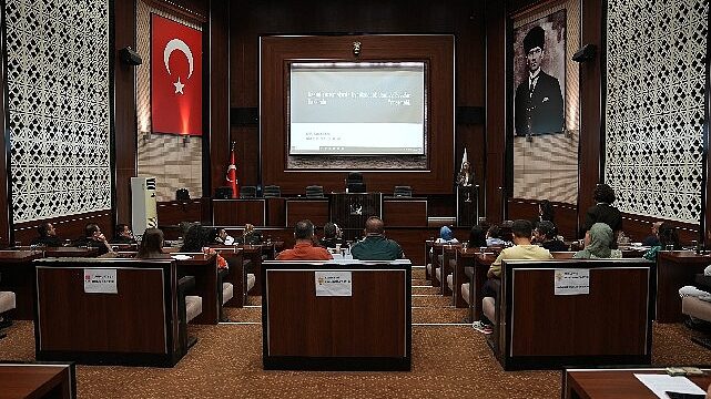 Belediye personeline resmi yazışma eğitimi