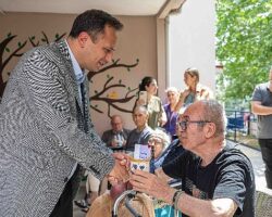 Bornova’da Babalar Günü’nde kuşaklar buluştu