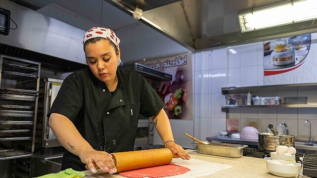 Bornova’da Mutfak Atölyeleri renkli tariflerle sürüyor