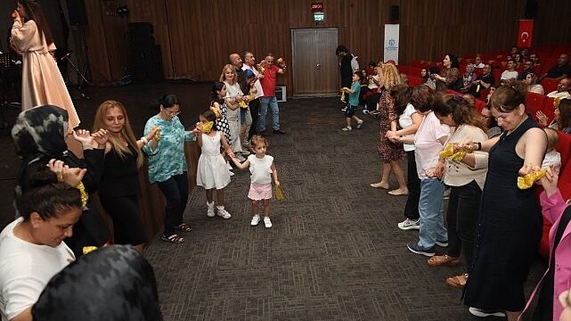 Bu konserde Kocaeli türkülerle bir oldu