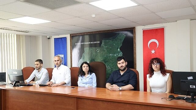 Büyükşehir, Kandıra’da 80 kilometrelik yolu onaracak