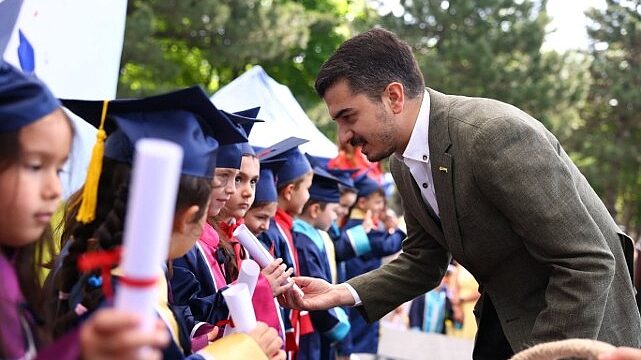 Çankayalı Miniklerin Mezuniyet Heyecanı