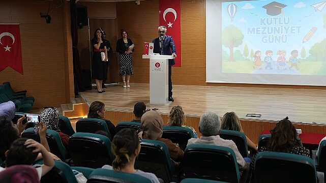 Çem’in Minik Öğrencilerinden Yıl Sonu Gösterisi