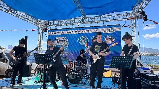 Deniz Festivali, Değirmendere’yi renklendirdi