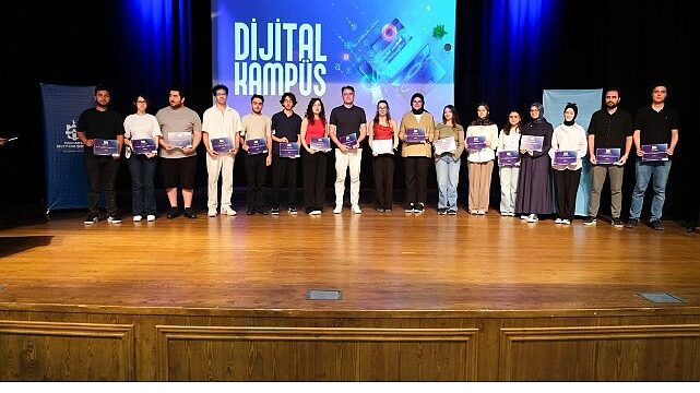 Dijital Kampüs’te yetişen 237 genç sertifikalarını aldı