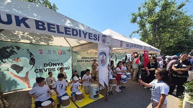 Efes Selçuk’ta Dünya Çevre Günü “Atığını Getir, Hediyeni Götür” Etkinliğiyle Kutlandı