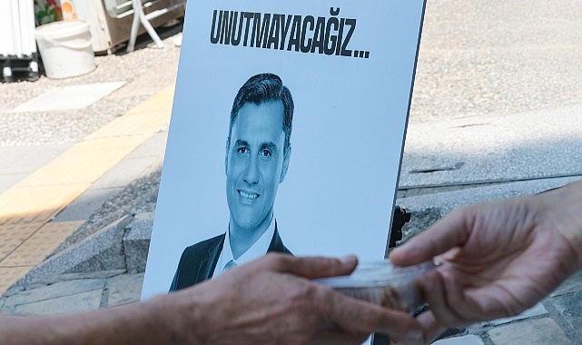 Ferdi Zeyrek Konak’ta anıldı