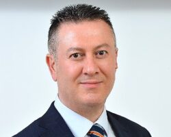 Gayrimenkulde 30 yıllık ekol: Çağla Mıdık’ın yetiştirdiği danışmanlar bugün sektöre yön veriyor!
