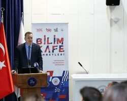 Geleceğin Meslekleri DEÜ’de Konuşuldu: Alternatif Enerjide Eğitim ve İstihdam Odağı