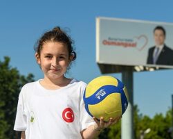 Geleceğin Voleybolcuları Osmangazi’de Yetişiyor