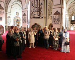 Gemlik Belediyesi Kültür Turları Kurtul Mahallesi ile Devam Etti