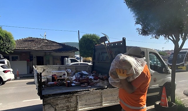 Gemlik’te Sağlıksız Gıda Deposuna Zabıta Baskını