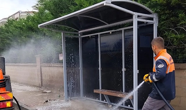 İnegöl Belediyesi’nden Çevre Haftasına Yakışan Bayram Mesaisi