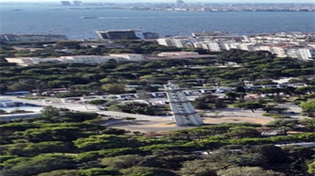 İzmir’in simgesi Paraşüt Kulesi yeniden ayağa kalkıyor