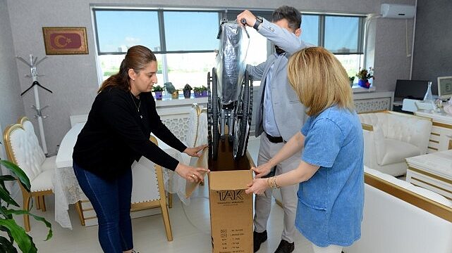 Kapaklar Umuda Dönüştü