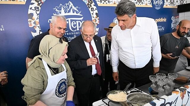 Kartepe Gastronomi Festivali’ne Yoğun Katılım