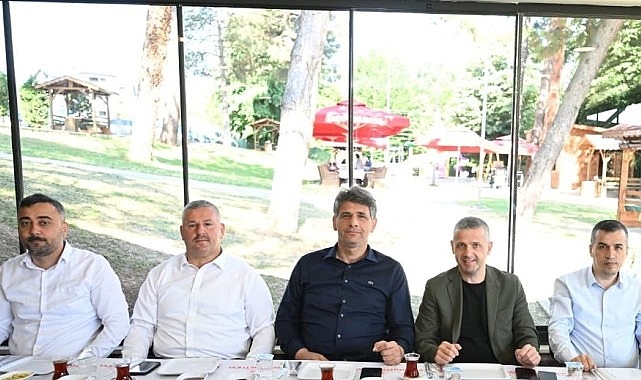 Kartepe’de Hizmetler Muhtarlarla Masaya Yatırıldı