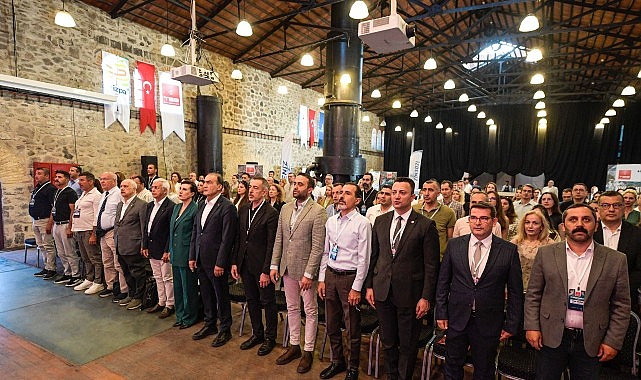 Kıyı Kentlerinin Ortak Sorunları İzmir’de Ele Alındı