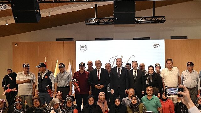 Konya Büyükşehir’in “Vefa Umresi” Çekilişinde Duygu Dolu Anlar Yaşandı
