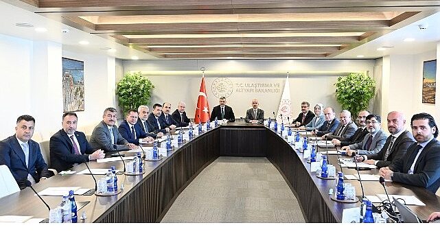 Konya Heyeti Ankara’da Bakanlarla Yatırımları ve Projeleri Değerlendirdi