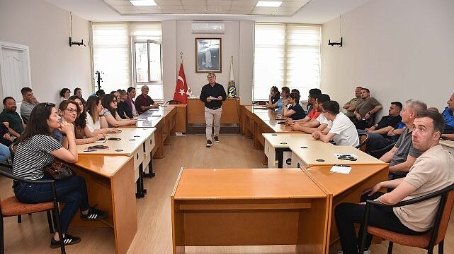 Malkara Belediyesi Personellerine “Etik Eğitimi” Verildi