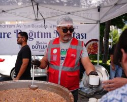 Manisa Büyükşehir’den Birlik ve Beraberlik Tenceresi: Aşure İkramları Soma ve Akhisar ile Başladı