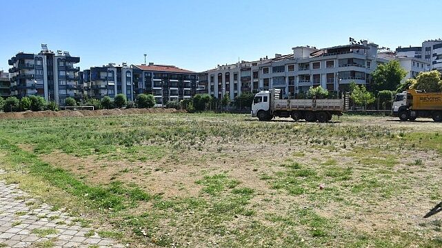 Salihli Bilim Merkezi’nde İlk Kazma Vuruldu