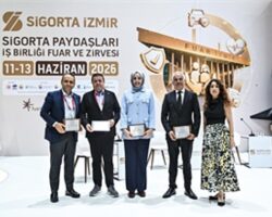 Sigorta İzmir’de geleceğin riskleri ve fırsatları masaya yatırıldı