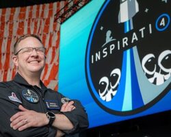 SpaceX’in İlk Astronotlarından Chris Sembroski İzmir’de Uzay Meraklılarıyla Buluşuyor