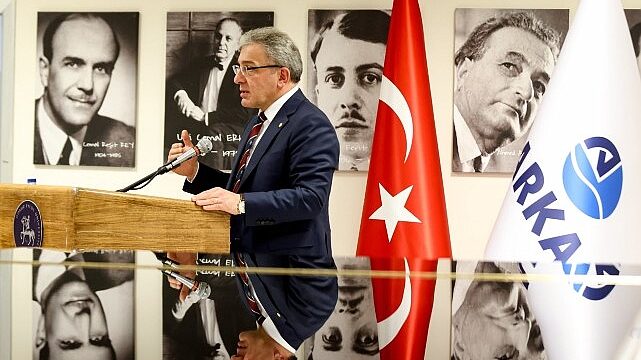 Steinway & Sons Piyanosu DEÜ Devlet Konservatuvarı’nda