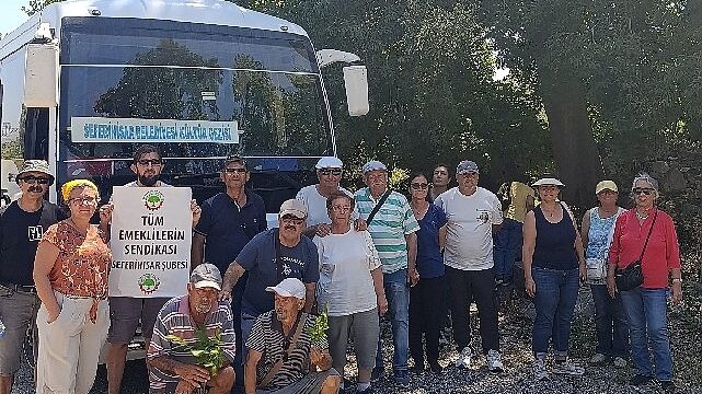 Tarihin izinde bir gün: Emeklilerden Seferihisar gezisine tam not