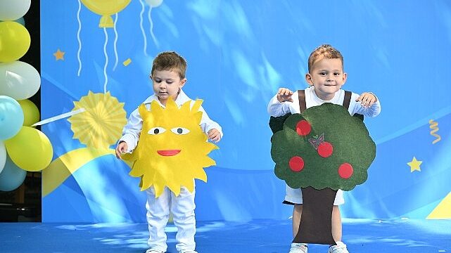 Tohum Otizm Vakfı Eğitim Kurumları Öğrencilerinden Gururlandıran Yıl Sonu   Gösterisi