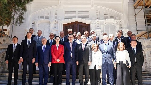 Türkiye Bankalar Birliği Yönetim Kurulu, Bakan Murat Kurum ile bir araya geldi