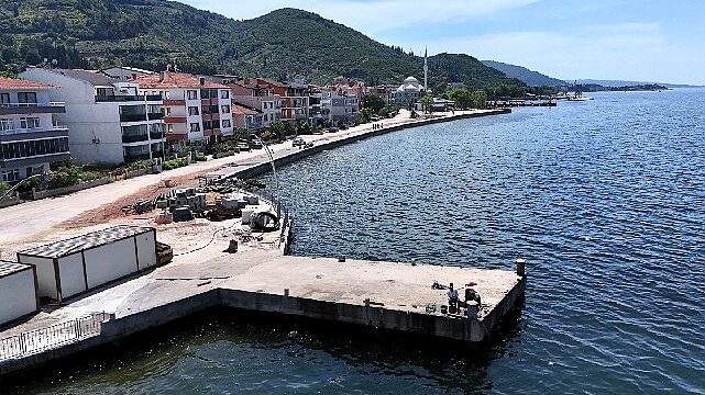 Ulaşlı’daki dalga kırıcı set, taşkın riskini önleyecek