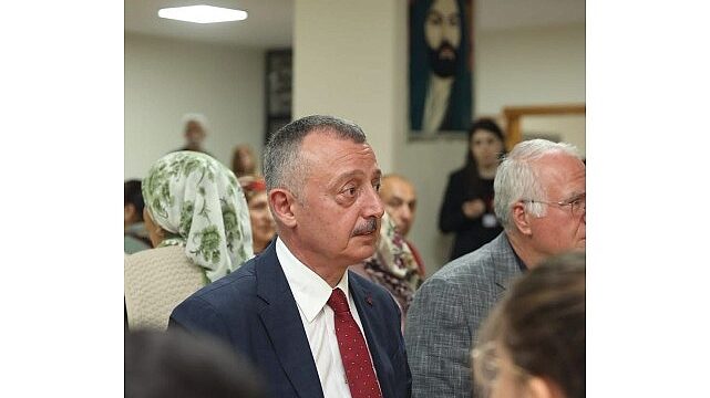 Vali Aktaş ve Başkan Büyükakın, Çayırova’da Muharrem Ayı iftarına katıldı