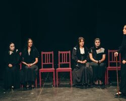 Yeditepe Üniversitesi Öğrencilerinden ‘Bernarda Alba’nın Evi’ Tiyatrosu