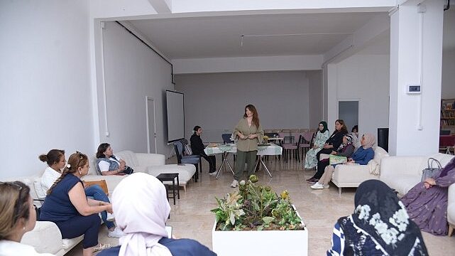 “Yüzünüzdeki Doğal Gücü Keşfedin” Semineri