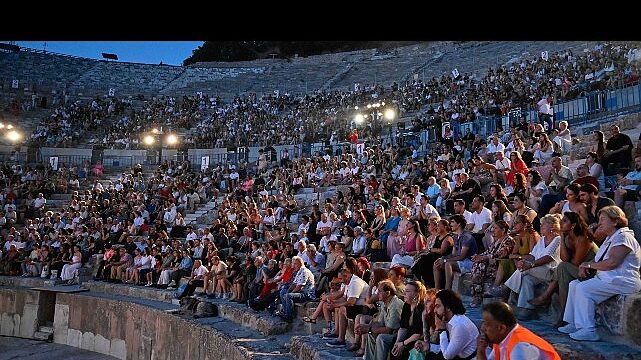 9. Uluslararası Efes Opera ve Bale Festivali’nde “Carmina Burana” Sahnelendi