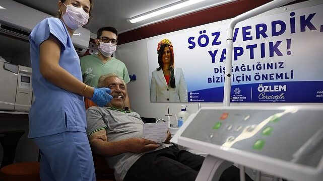 Başkan Çerçioğlu Mobil Ağız ve Diş Sağlığı Hizmetlerini Kentin Dört Bir Yanında Vatandaşlarla Buluşturmayı Sürdürüyor