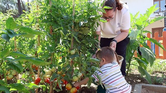 Başkan Çerçioğlu’nun Öncülüğünde Otizm Destek Merkezlerinde İlk Ders Doğa Sevgisi