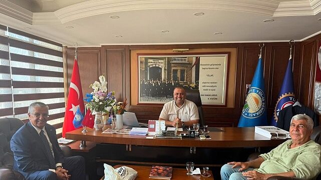 Başkan Topaloğlu’ndan Özdemir’e hayırlı olsun ziyareti