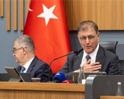 Başkan Tugay’dan Karabağlar dönüşüm ve çöp sorunu için Ankara çağrısı